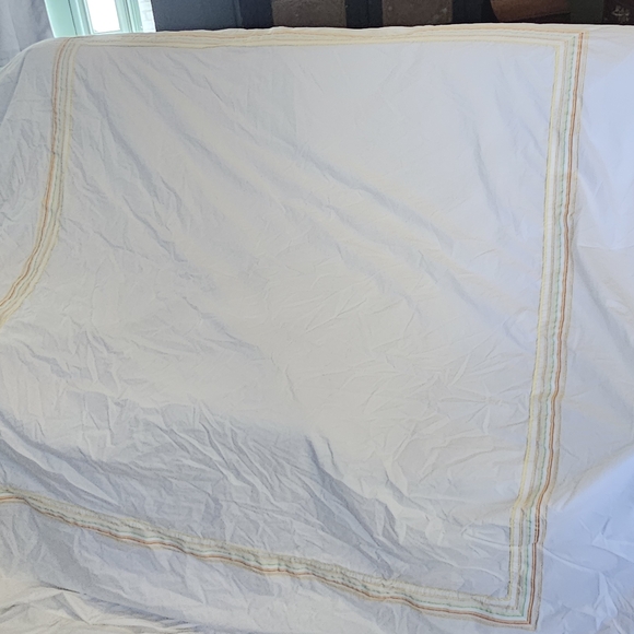 Pottery Barn Teen Other - Pottery Barn Teen White Queen Duvet Cover with Colorful Trim